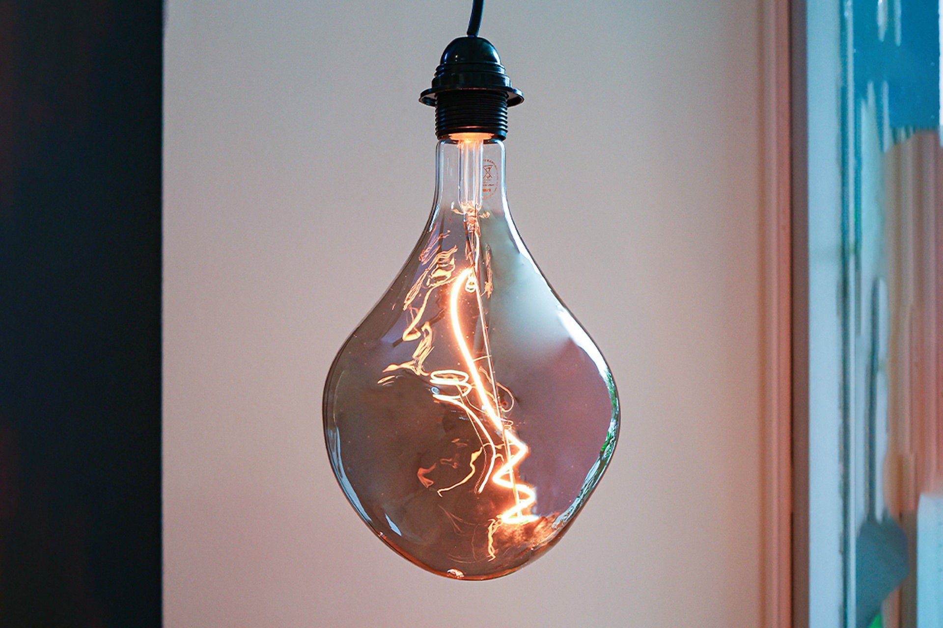 Dekoratif Led Ampul SMOKY 4W 120lm PSS165